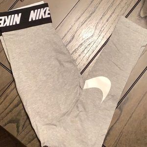 Nike leggings